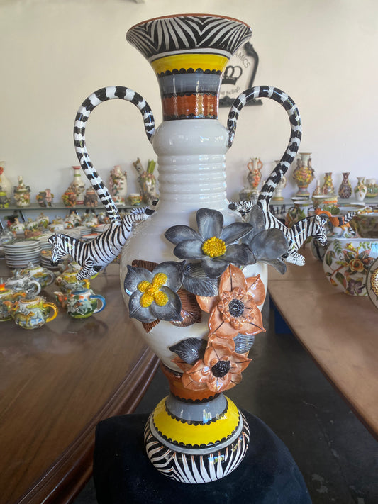 Zebra Tail Centerpiece