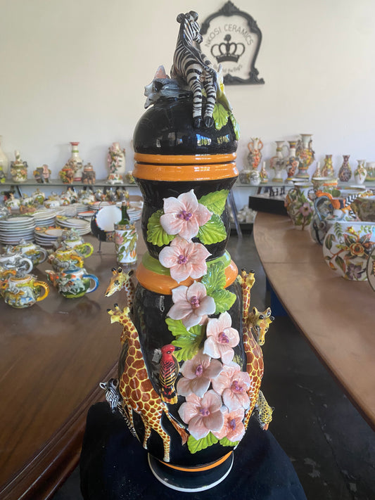 Black Giraffe Urn